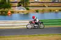 Vintage-motorcycle-club;eventdigitalimages;mallory-park;mallory-park-trackday-photographs;no-limits-trackdays;peter-wileman-photography;trackday-digital-images;trackday-photos;vmcc-festival-1000-bikes-photographs